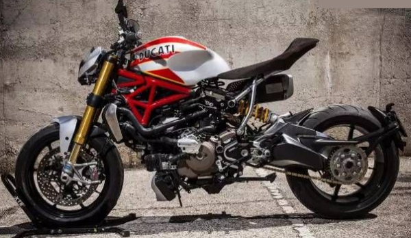 ducati摩托车官网报价-想买辆机车，KTM、DUCATI、川崎、雅马哈，该买哪个牌子好？